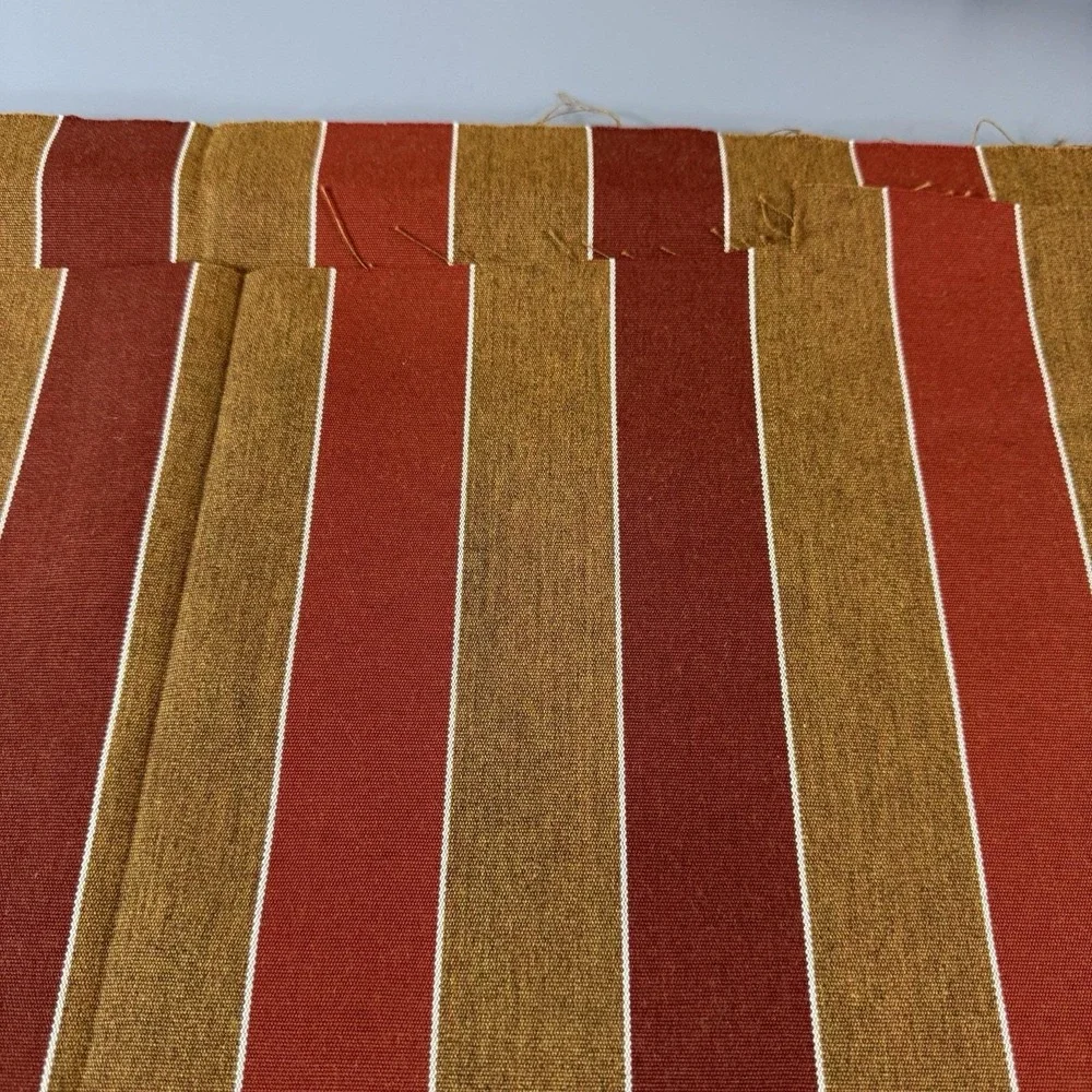 N/A rusty red